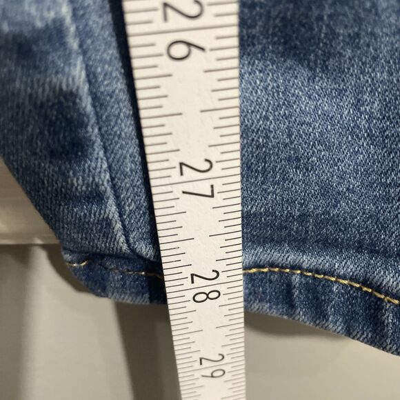 Fashion Nova Blue Jeans – Women's Size 18, Curve-Hugging Stretch Denim - Picture 4 of 12